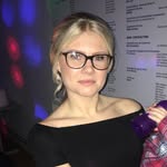 Emma Coombs - @emmasaloelife - Instagram