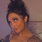 Emma Crowe - @emmacrowexo - Instagram