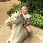 Emma Dent - @emmadent76 - Instagram