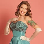 Emma DeVore - @theemmydelight - Instagram