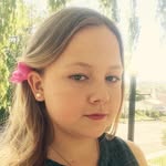 Emma DeYoung - @deyoung.emmagbubbles123 - Instagram