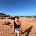 Emma Dove - @emmadove96 - Instagram