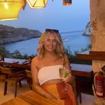 Emma Fish - Facebook