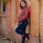 Emma Gaston - @emmagastonmusic - Instagram