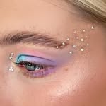 @emmagoodingmakeup - Instagram