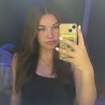 Emma Hinton - @emmasnow_h - Instagram