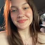 em - @emma._.house - Instagram