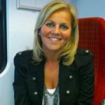 Emma Hyatt - @makeitbig84 - Instagram