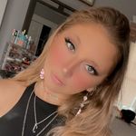 Emma Kane - @emmakane780 - Instagram