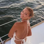 Emma Keyes - @_emmakeyes - Instagram
