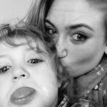 Emma Lacy - @mummysimbaa - Instagram