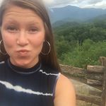 Emma Lanier - @emmm_32 - Instagram