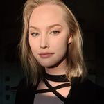 Emma Levin - @emmalevinn - Instagram