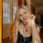 Emma Marion 🥀 - @mariondarling - Instagram