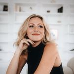 Emma McCune, L.Ac - @theweiwellness - Instagram