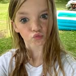 Emma merrill - @emma_preppy24 - Instagram