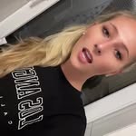 𝔼𝕞𝕞𝕒 ℕ𝕖𝕦𝕞𝕒𝕟𝕟 - @darjrww - Instagram