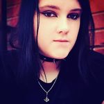 Emma Newby - @vampire_child999 - Instagram