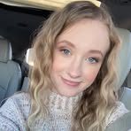 Emma Provost - Facebook