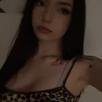 E - @emma._.raymond - Instagram