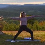Emma Samson - @emmasamsonyoga - Instagram