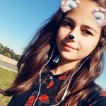 Emma Schuster - @_emma.scr - Instagram