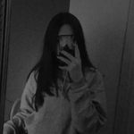 @emmas_chuster - Instagram