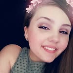 Emma sheets - @e_s_makeup - Instagram