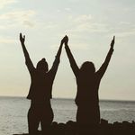 Emma and Sherry - @wanderlustweare - Instagram
