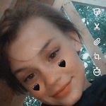 emma snell - @ejean9988 - Instagram