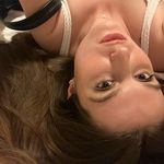 Emma Street - @emma.street - Instagram