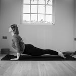 Emma Strong - @emmastrongyoga - Instagram
