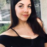 Emma Testa - @elephantlover95 - Instagram