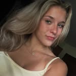 Emma - @e.mmavail - Instagram