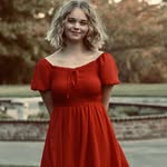 Emma Ware - @emmaware102 - Instagram