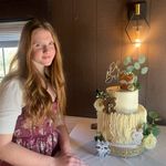 Emma Worrell - @emmarie_confections - Instagram