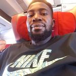 Emmanuel Chucks - @emmanuel.chucks.37 - Instagram