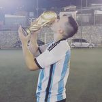 Emmanuel Ponce - @emmmanuel_77 - Instagram