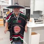 Emmanuel Solis - @mannybreeze - Instagram