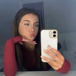 emmie 🫧 - @emmie._davis - Instagram
