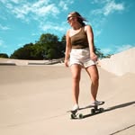 Emmy Davis - @emmytrieseverything - Instagram