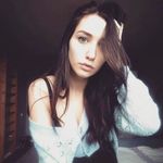 Enid Brown - @enidbrown90 - Instagram