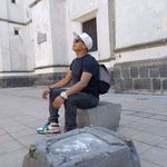 Enrique Becerril - @carloshixer - Instagram