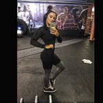 Enrique Moore - @02swan - Instagram