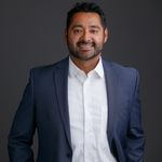 Eric Arciniega - @yakavich - Instagram