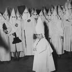 KKK - @eric_aybar213 - Instagram