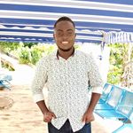 Eric Baah - @benkay_closet - Instagram