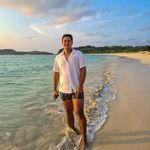 Martin Eric Barcenas - @mrtnrcbrcns - Instagram