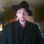 Eric Betts - @sirlickalotapoontang - Instagram