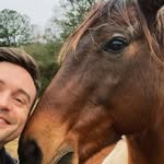 Eric Bienvenu - @sing.pal.33 - Instagram